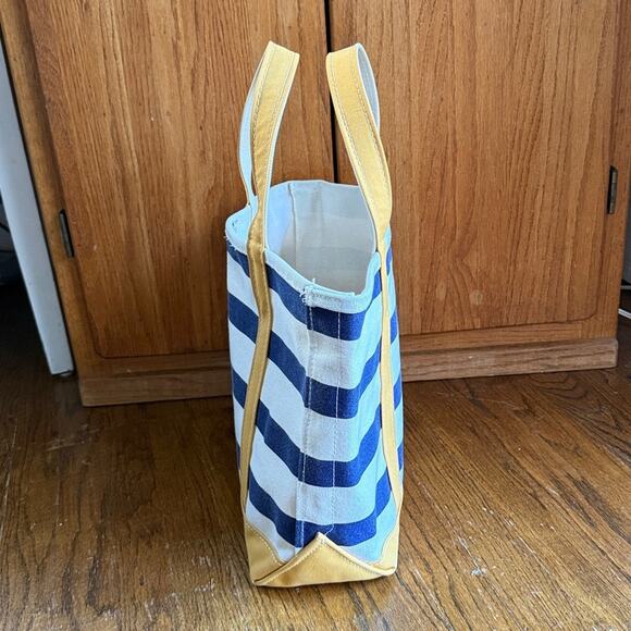 Llbean vintage nautical blue cream yellow medium sized boat and tote bag purse - Picture 6 of 7